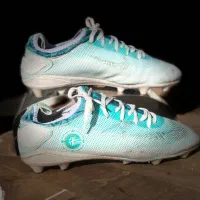 کتونی استوک فوتبال نایک|ورزش‌های توپی|پرند, فاز ۴|دیوار