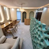 اجاره رایگان میز ناخن و صندلی های سالن زیبایی|خدمات آرایشگری و زیبایی|تهران, سلیمانی|دیوار