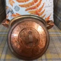 قابلمه مسی|ظروف پخت‌وپز|تهران, آبشار تهران (دریاچه)|دیوار