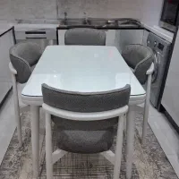 میز غذا خوری چهار نفره