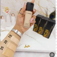 کرم پودر مک و خط چشم