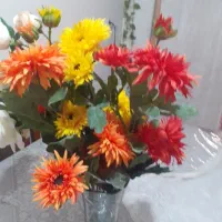 گل وگلدان شیشه ای شیک وزیبا
