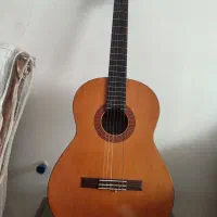 گیتار یاماها C40