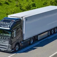 نیازمند راننده پایه یک