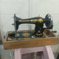 چرخ خیاطی قدیمی شیرنشان