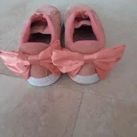 کفش|کیف، کفش، کمربند|صدرا-فارس, فاز ۲|دیوار