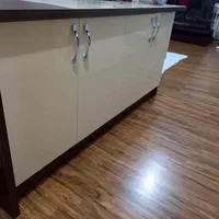 فروش درب کابینت هایگلاس براق رنگ کرم کاملا سالم|مصالح و تجهیزات ساختمان|تهران, بنی‌هاشم|دیوار