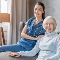 پرستار سالمند پوشکی ( شبانه روزی)