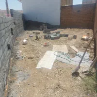 زمین ۹۵ متری سر فلکه اصلی شهر،بر خیابان،شهر گهرو