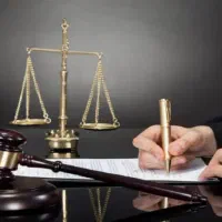 وکیل پایه یک دادگستری