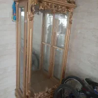 بوفه چوبی طلایی