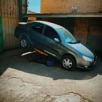 کارگردر کارواش