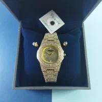ساعت زنانه نگین دار طلایی patek philippe تاریخ دار
