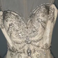 لباس عقد.|لباس|شهریار, شهریار|دیوار