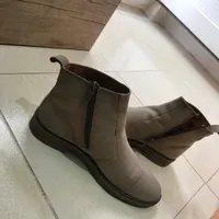 نیم بوت