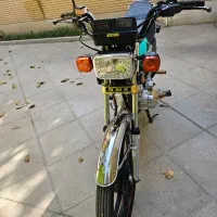 موتور هوندا ( هندا ) پرواز ۲۰۰ مدل ۹۹ در حد صفر
