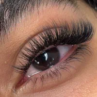 اکستنشن مژه ،لیفت و لمینت مژه و ابرو|خدمات آرایشگری و زیبایی|قم, زنبیل آباد|دیوار