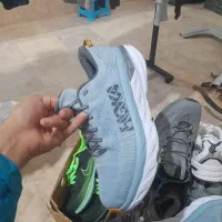 هوکا اورجینال سایز ۴۶.۴۷|کیف، کفش، کمربند|اسفراین, |دیوار