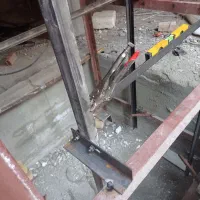 نیروی کار در آسانسور