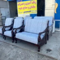 رنگ آمیزی و رنگ کاری و تعمیرات مبلمان و چوب