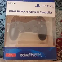 دسته بازی PS4 طرح