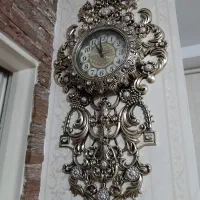 ساعت دیواری در حد نو