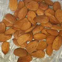 مغز بادام 7و8شاهرودی|خوردنی و آشامیدنی|سده (فارس), |دیوار