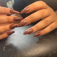 کاشت ناخن