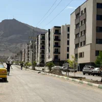 فروش واحد ۹۳ متری حکیم نظامی گل نرگس