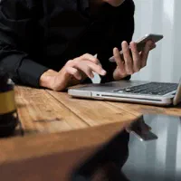 پاسخگوی 24 ساعته تلفنی