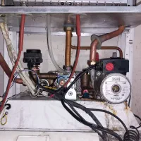 تعمیرات پکیج شوفاژ (سرویس تعمیر جرم گیری)|خدمات پیشه و مهارت|قائم‌شهر, |دیوار