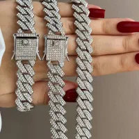 اکسسوری و بدلیجات تخفیف روز مادری|بدلیجات|قم, شهرک امام حسین|دیوار