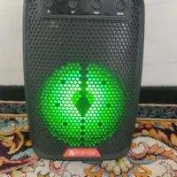 اسپیکر با صدای عالی