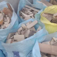 ضایعات چوب و پوشال گردو