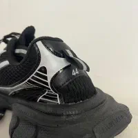 کفش نیوبالانس