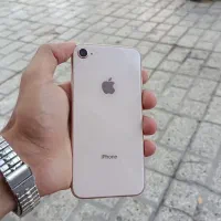 ایفون 8