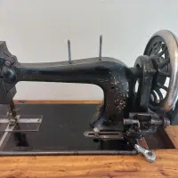 چرخ خیاطی قدیمی و عتیقه