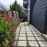 ویلا دو خواب فوق تمیز ۷۷۷۷|اجارهٔ کوتاه‌مدت ویلا و باغ|محمودآباد, |دیوار