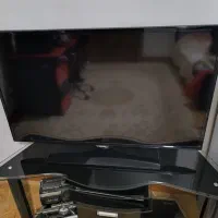 تلویزیون سامسونگ 40 اینچ همراه با میز تلویزیون