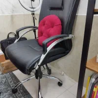 صندلی شیک و کاملا نو