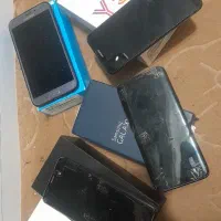 تعدادی گوشی