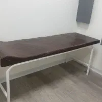 تخت سالنی