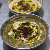 سنت سرا شوکا|خدمات پذیرایی، مراسم|مرزیکلا, |دیوار