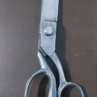 قیچی خیاطی بزرگ