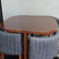 میز غذاخوری