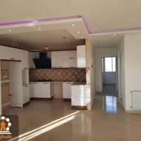 فروش آپارتمان ۱۳۶ متری ۲ خوابه طبقه ۲