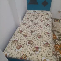 تخت نوجوان همراه با کف تخت