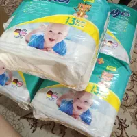 پوشک بچه پنج تا شماره ۳ دوتا شماره ۲
