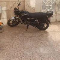 یک دستگاه موتور سیکلت KLD 200مدل ۱۴۰۳کم مصرف