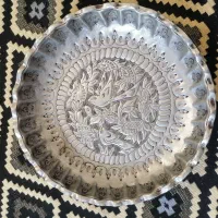 سینی مسی دست ساز لب کنگره قلم زنی شده